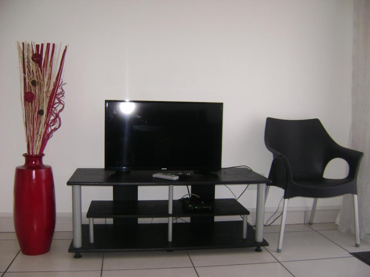 North Beach Durban Apartments Bagian luar foto