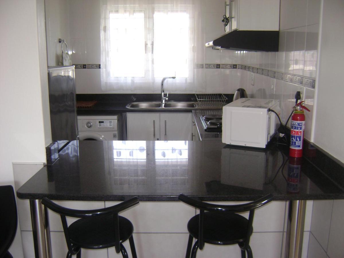 North Beach Durban Apartments Bagian luar foto