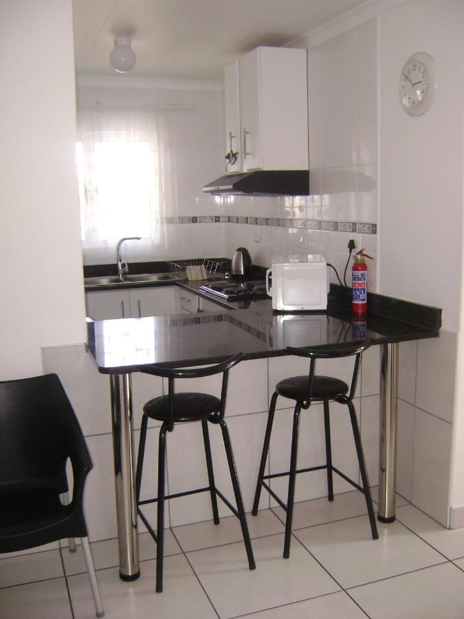 North Beach Durban Apartments Bagian luar foto