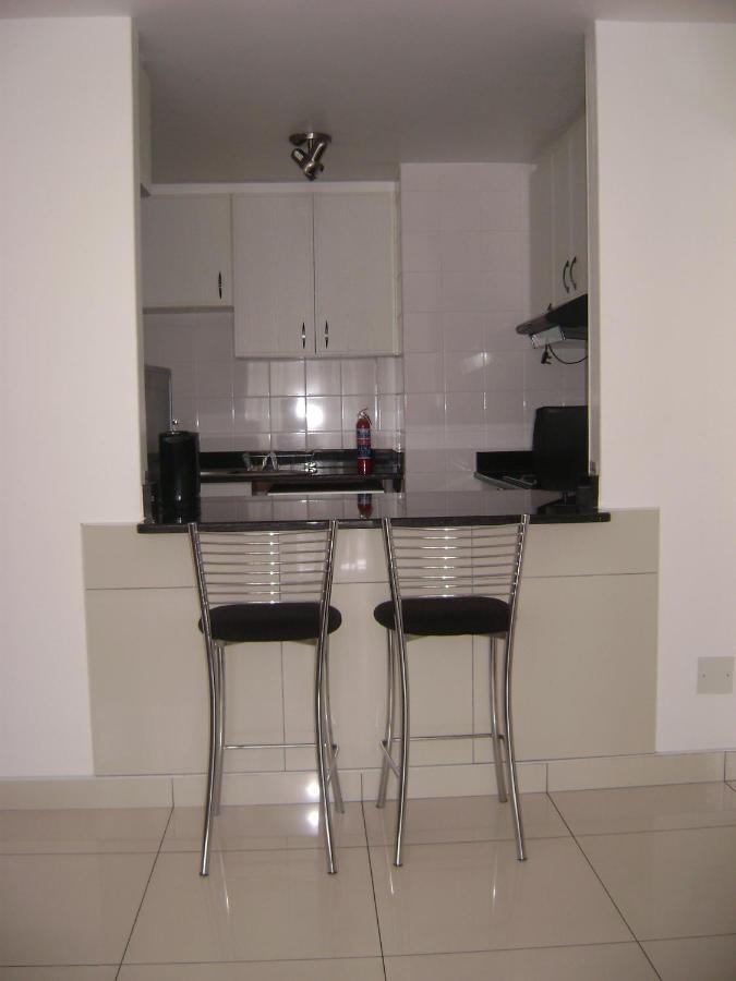 North Beach Durban Apartments Bagian luar foto