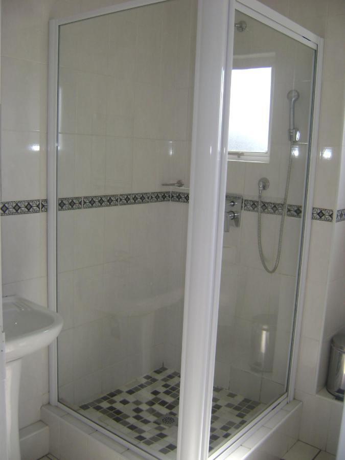 North Beach Durban Apartments Bagian luar foto